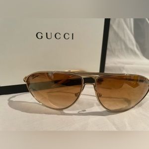 Authentic Gold Gucci Aviator Sunglasses